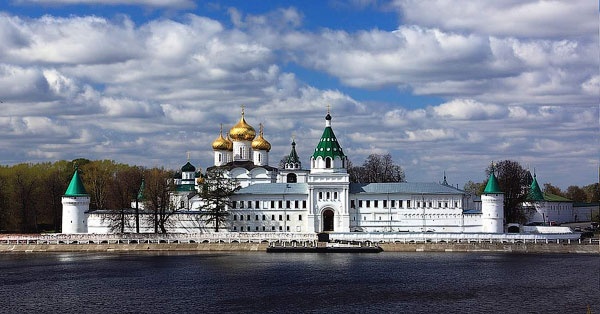 kostroma_ipatievsky