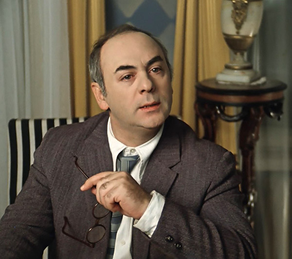 Анатолий Юрьевич Равикович